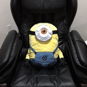 ❣️ MINION MAYHEM ❣️ COLLECTION RARE AND HARD TO FIND SUPER CUTE PLUSH ( NWOT ) .